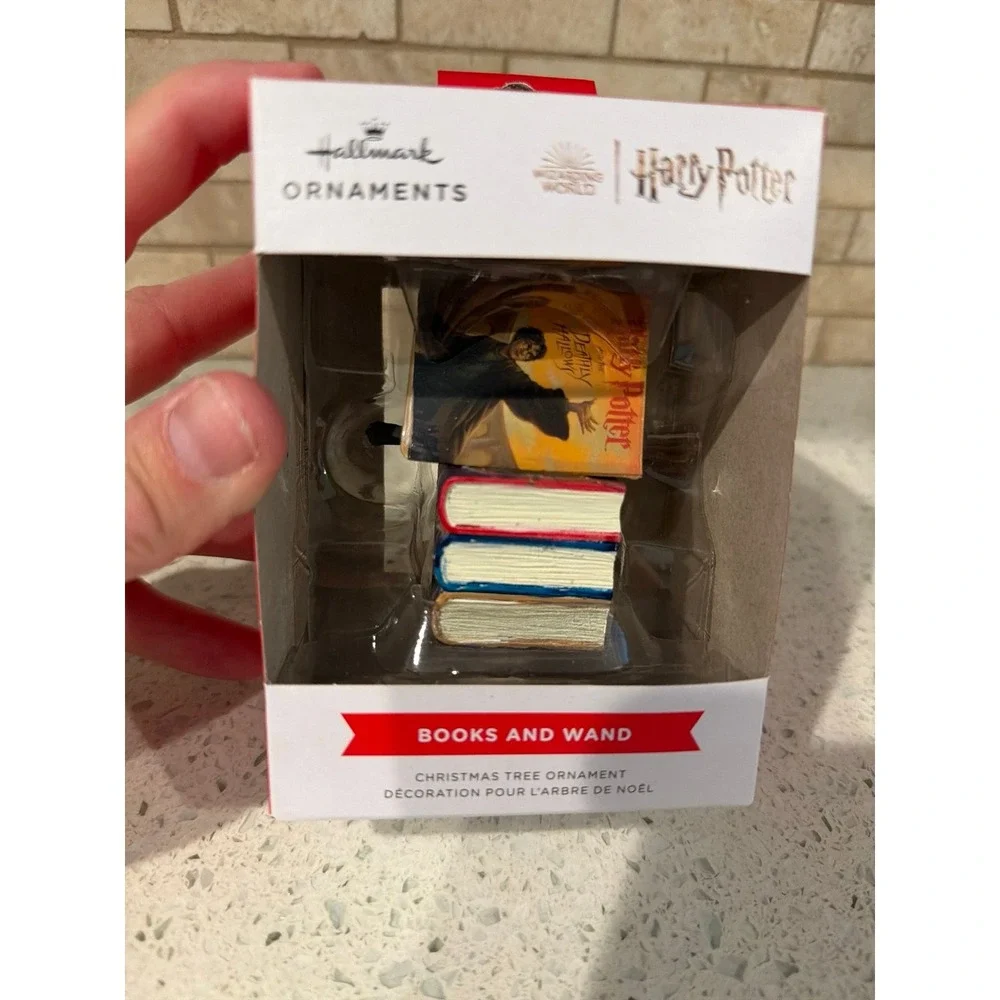 Hallmark‎ Harry Potter Books Wand Ornament New